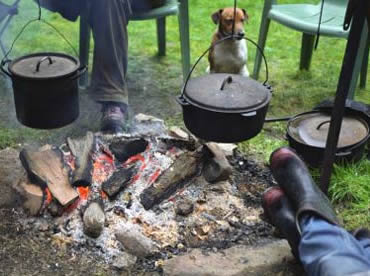 Campfire Wood: Pots